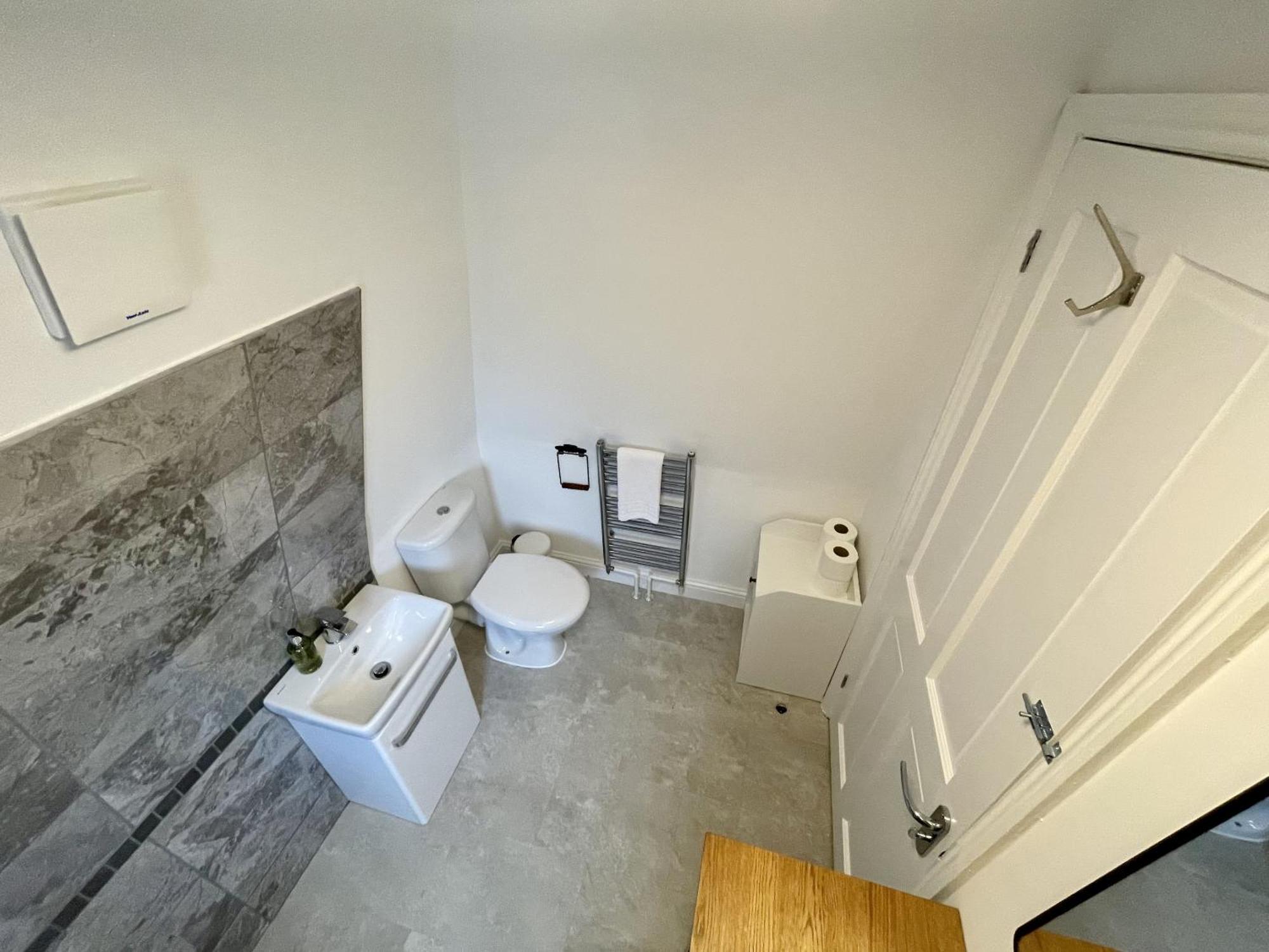 Cosy Oasis In The Heart Of Clifton Village Bristol
